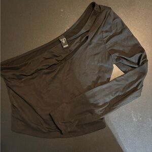 Windsor Black One-Shoulder Blouse